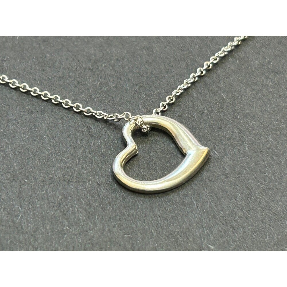 Sterling Silver Open Heart Pendant Necklace with 18" Silver Chain - Picture 1 of 9